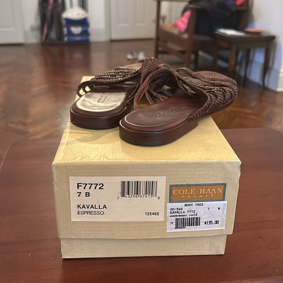 Cole Haan Resort Sandal in Kavalla Espresso - Picture 4 of 4